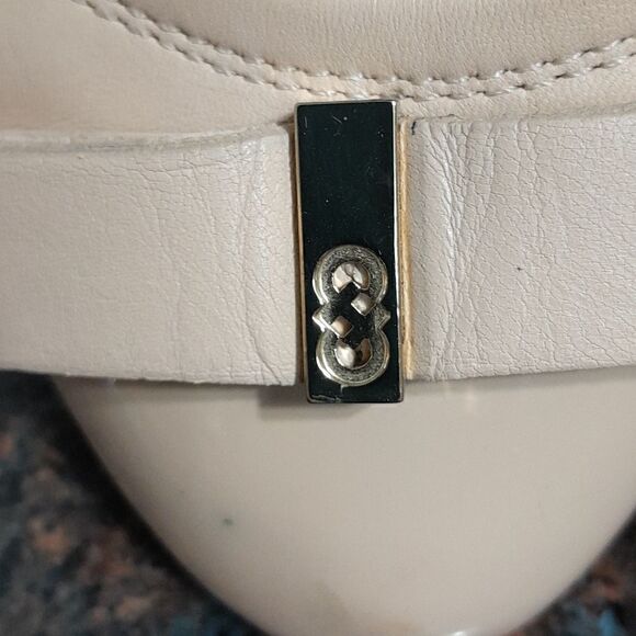 Cole-Haan Ballet Flats...Size 8.5  - Picture 2 of 6